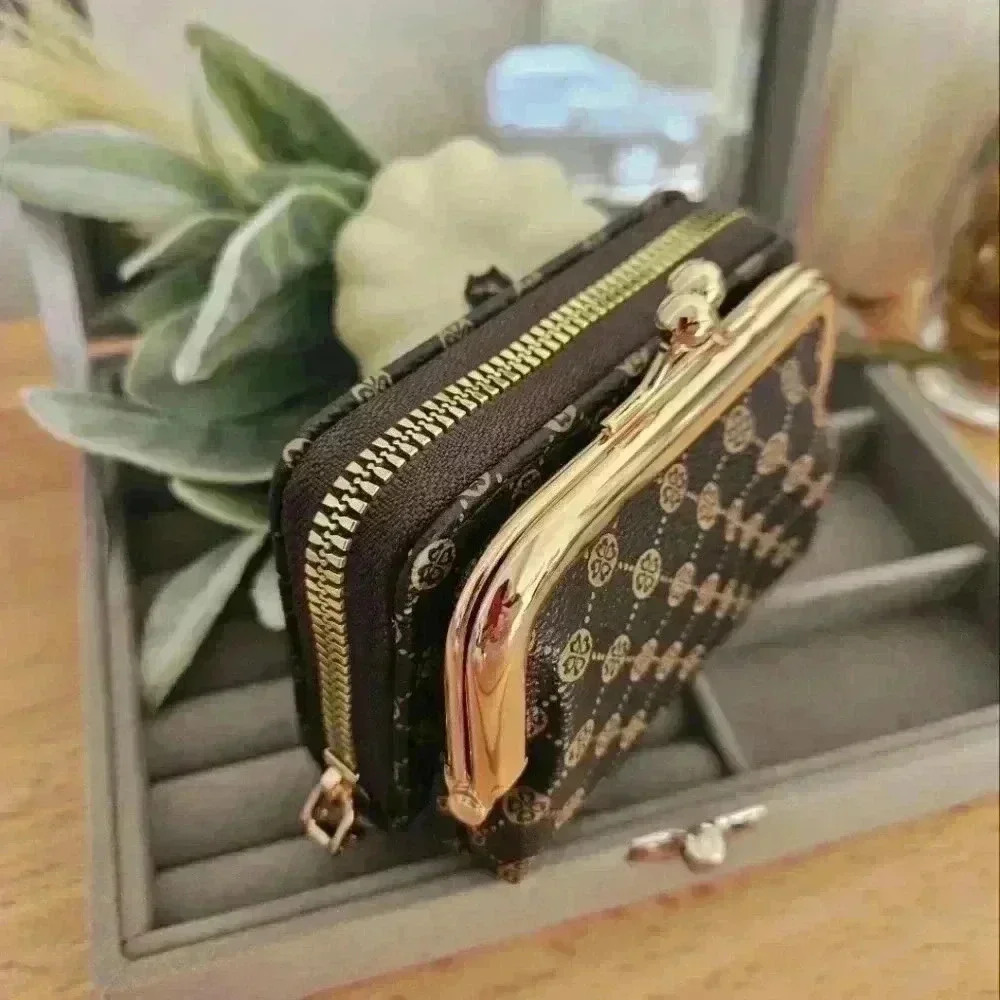 Brown dual compartment wallet kiss lock purse for credit card holder,  Accordion